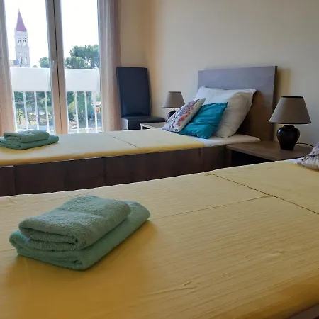 Petrovic Center アパート *