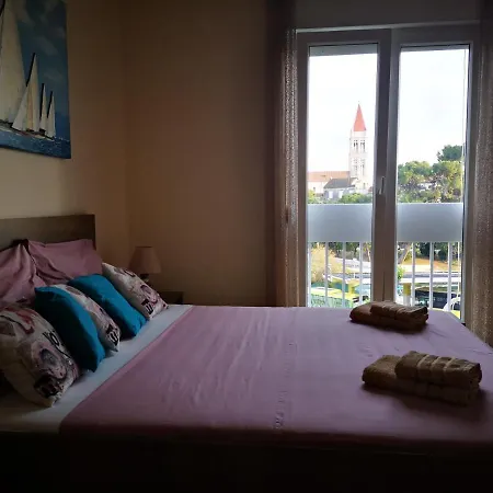 Petrovic Center アパート *